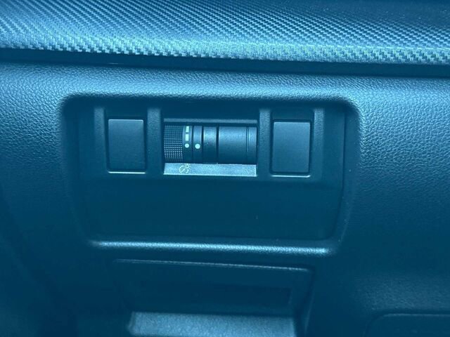 Certified 2025 Subaru Crosstrek 2.5i Wilderness image 31