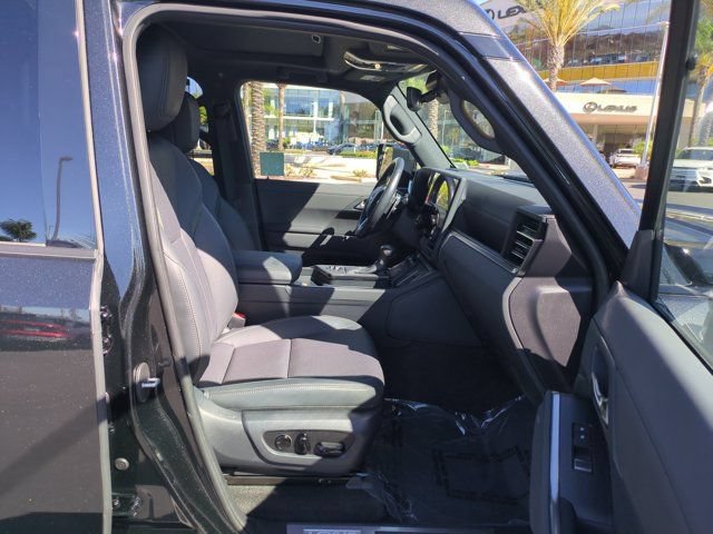 Used 2024 Lexus GX 550 AWD/4WD image 29