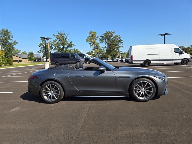 New 2023 Mercedes-Benz SL 43 AMG image 2