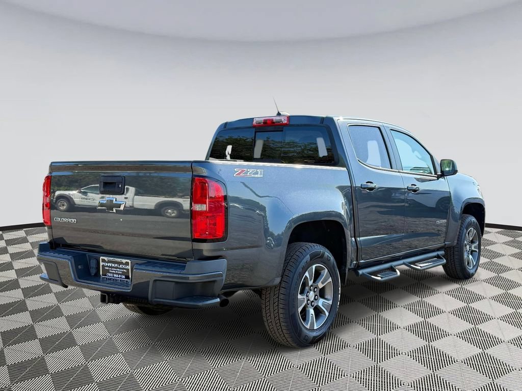 Used 2016 Chevrolet Colorado Z71 AWD/4WD image 2