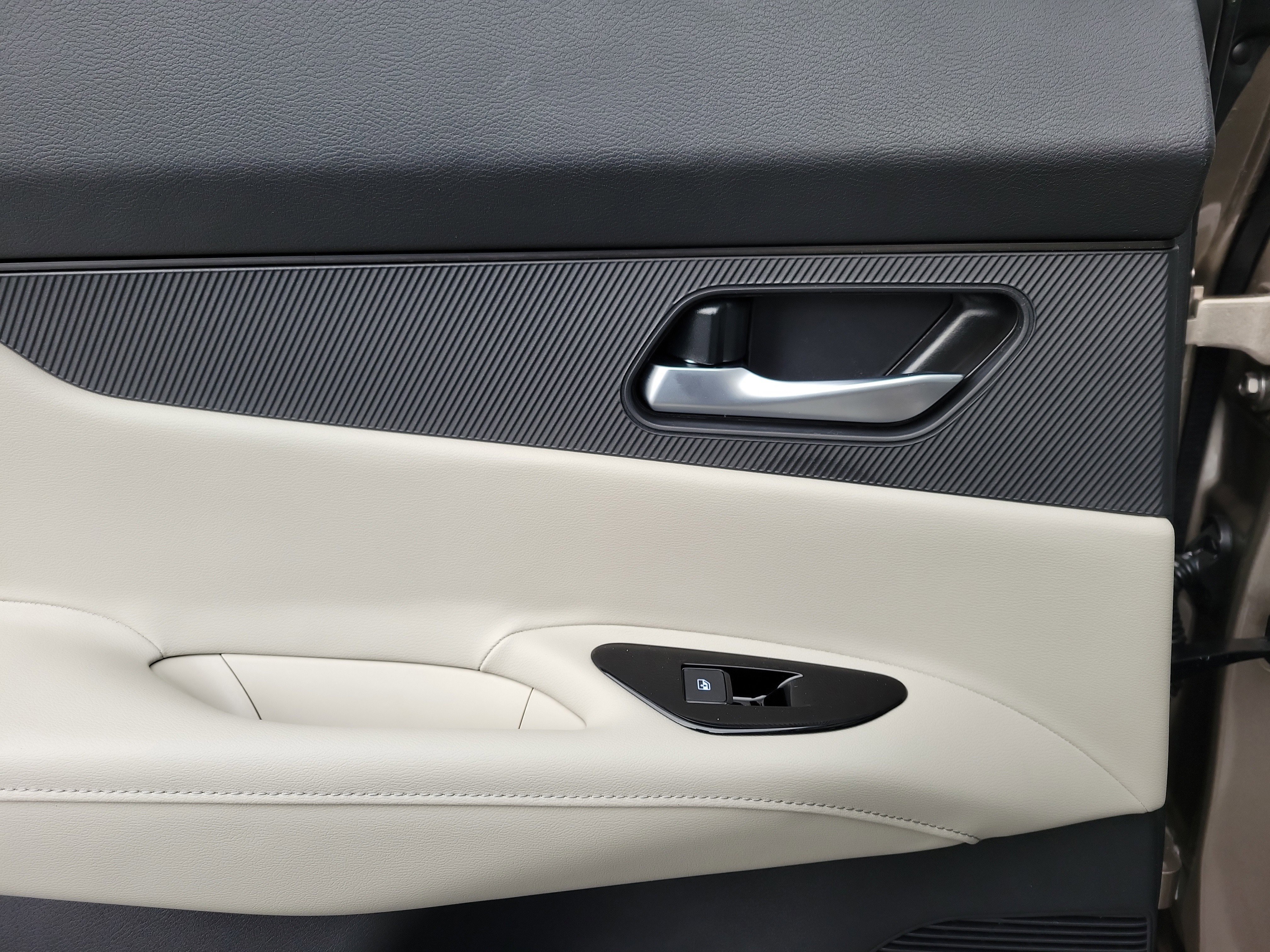 New 2026 Nissan Murano SL image 12