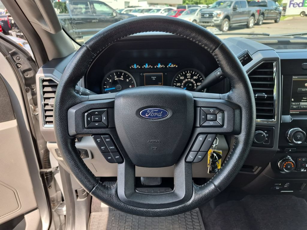 Used 2015 Ford F150 XLT w/ Equipment Group 302A Luxury AWD/4WD image 24