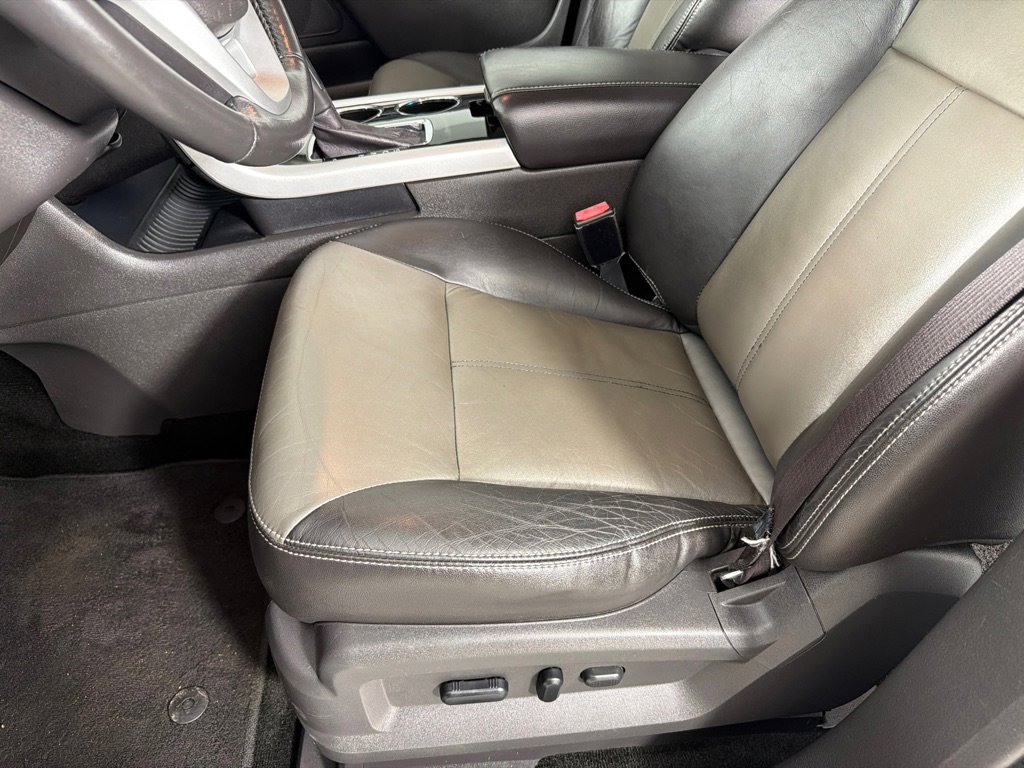 Used 2013 Ford Edge Sport w/ Driver Entry Pkg AWD/4WD image 11