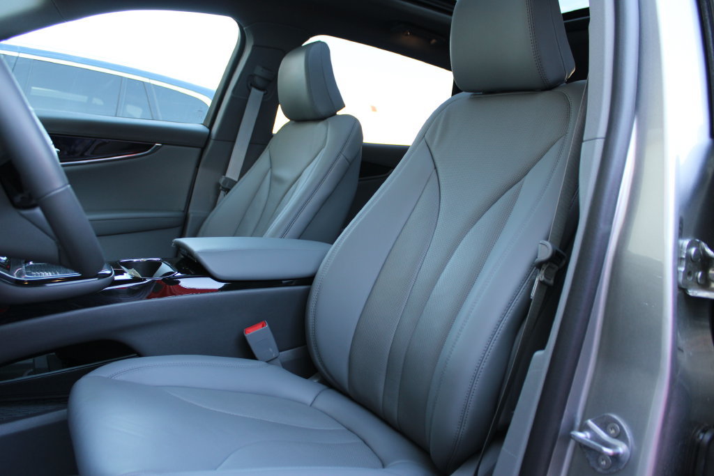 Used 2022 Lincoln Nautilus Reserve AWD/4WD image 23