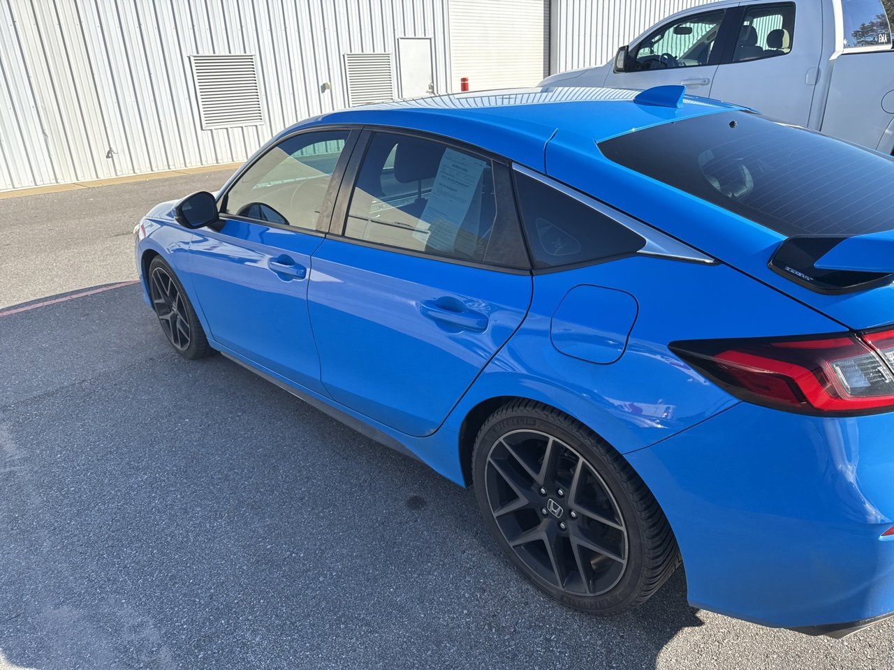 Used 2022 Honda Civic Sport Touring image 8