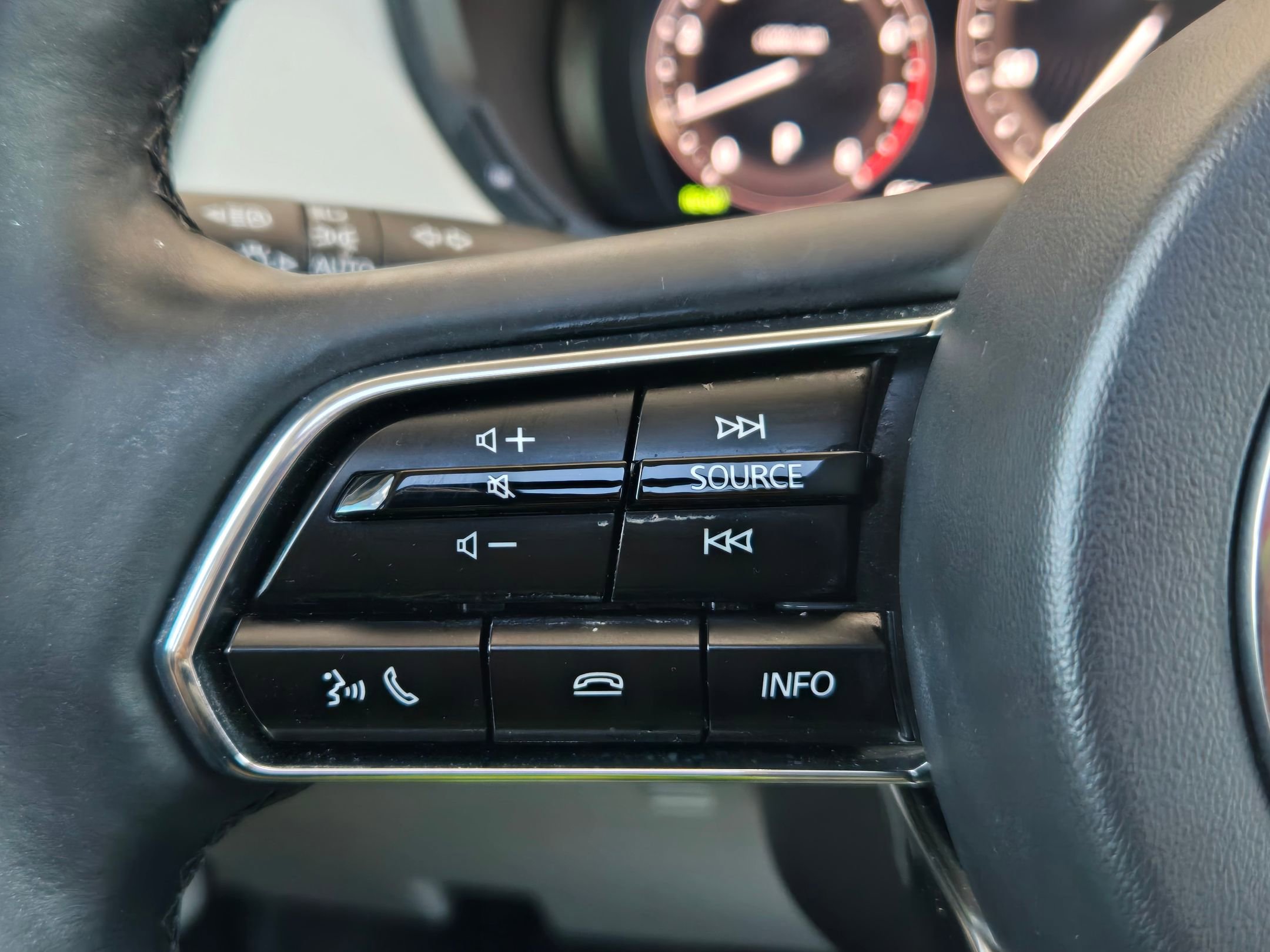 Used 2024 MAZDA CX-90 3.3 Turbo w/ Premium Plus Pkg AWD/4WD image 11