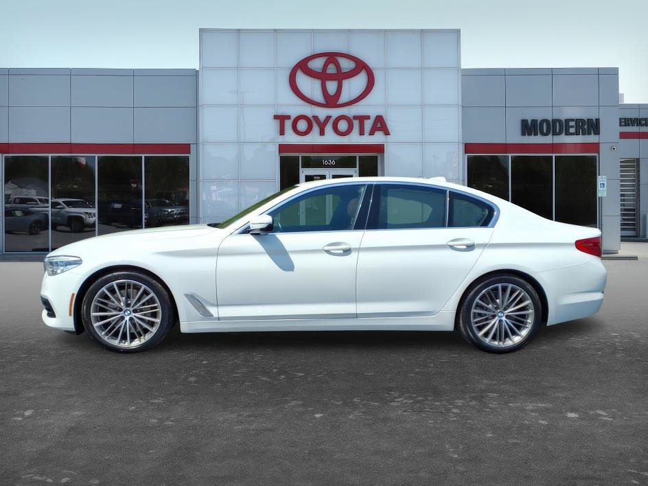 Used 2019 BMW 540i xDrive w/ Executive Package AWD/4WD image 2