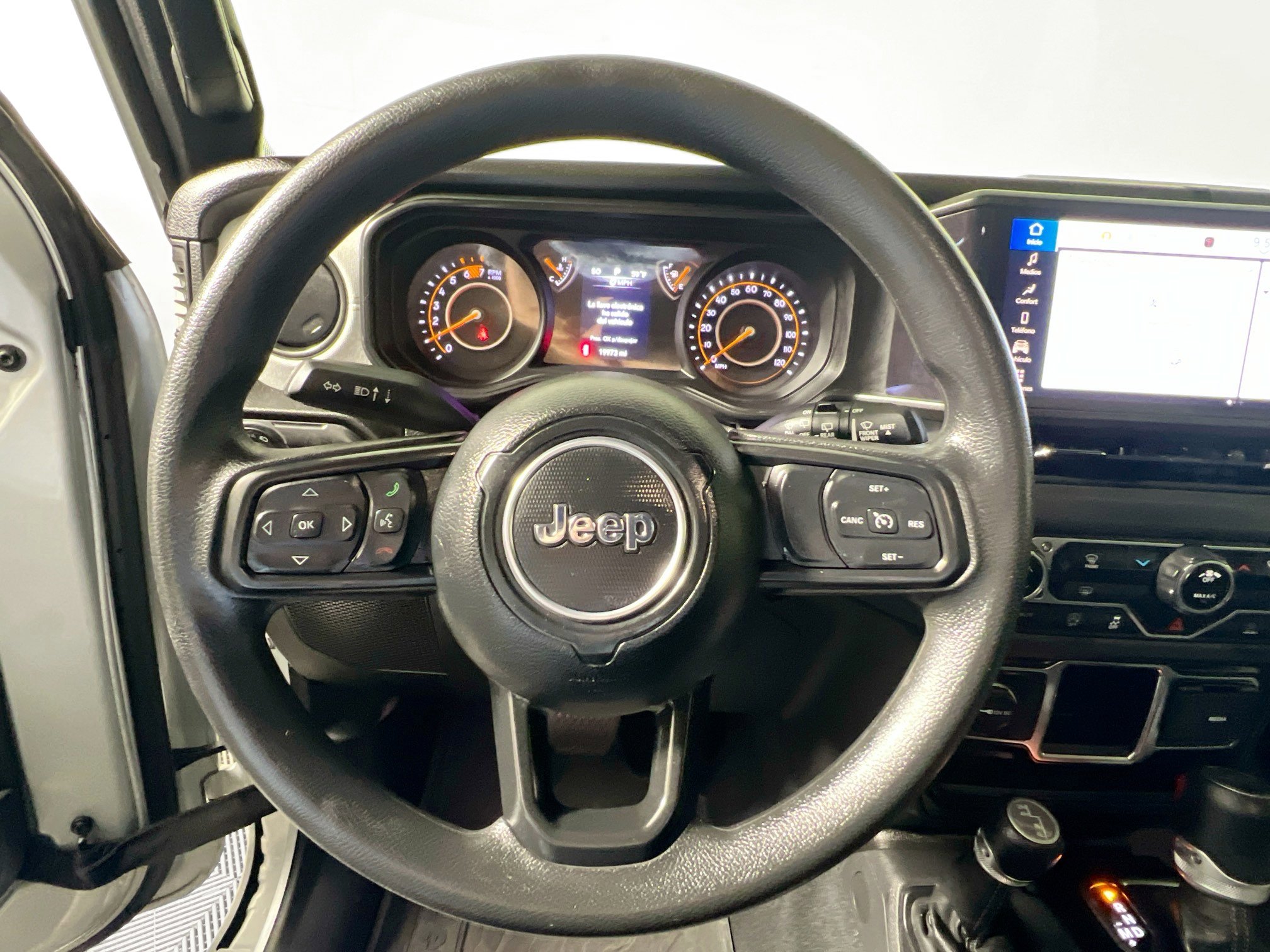 Used 2024 Jeep Wrangler Sport image 17