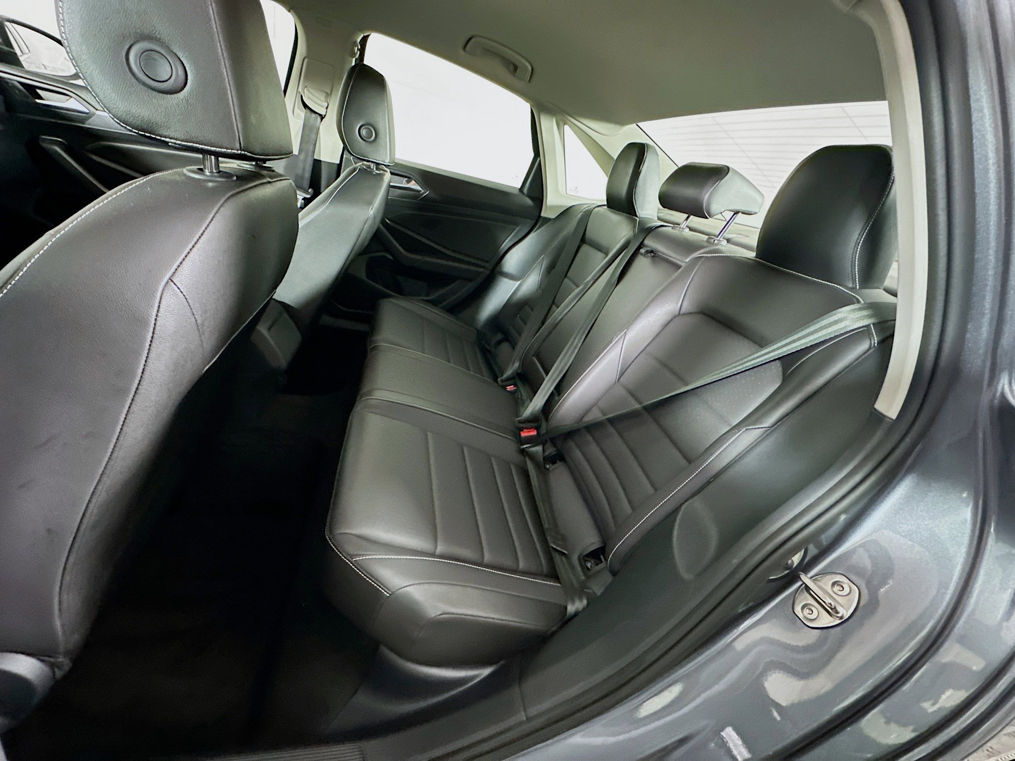 Used 2024 Volkswagen Jetta SE image 26