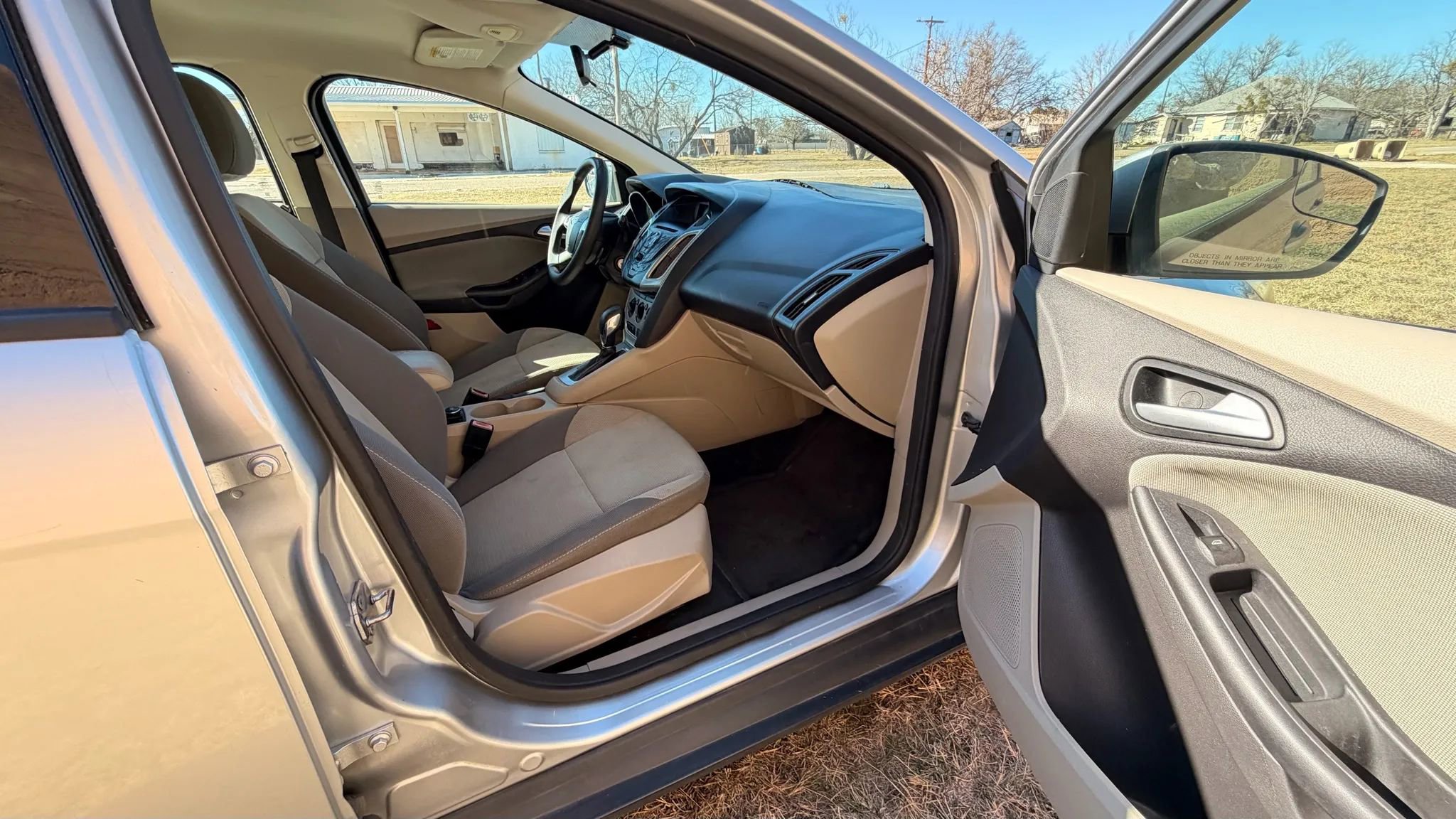 Used 2012 Ford Focus SE image 20