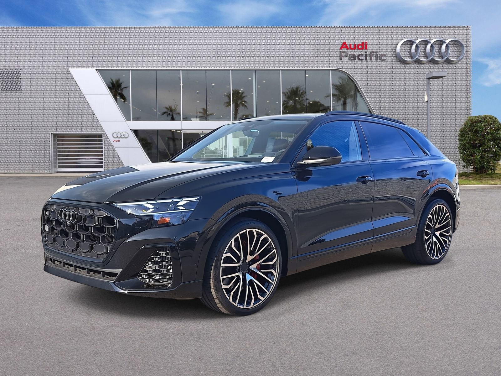 New 2026 Audi SQ8 Prestige image 1