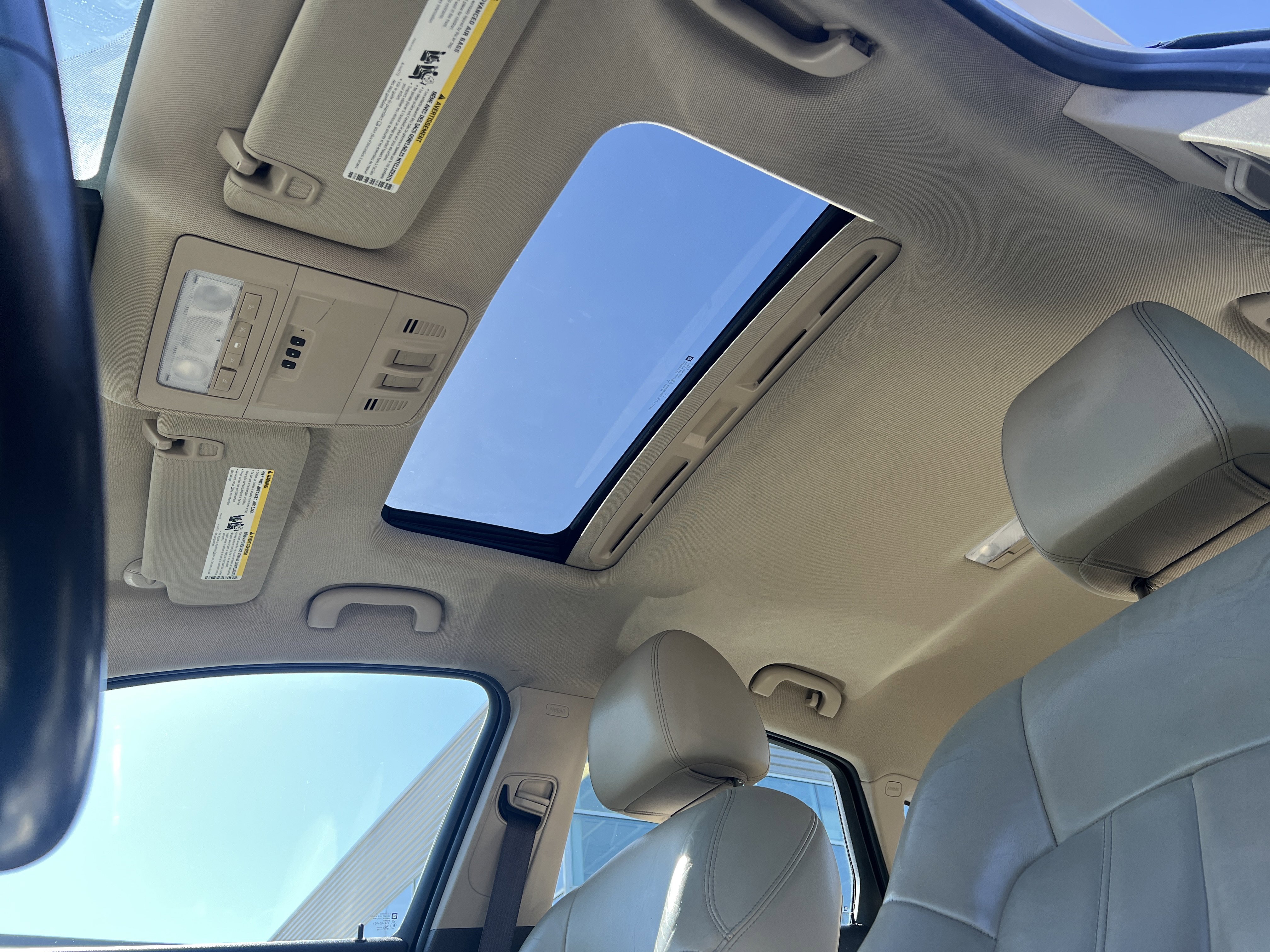 Used 2016 Buick Verano Leather w/ Experience Buick Package FWD image 4