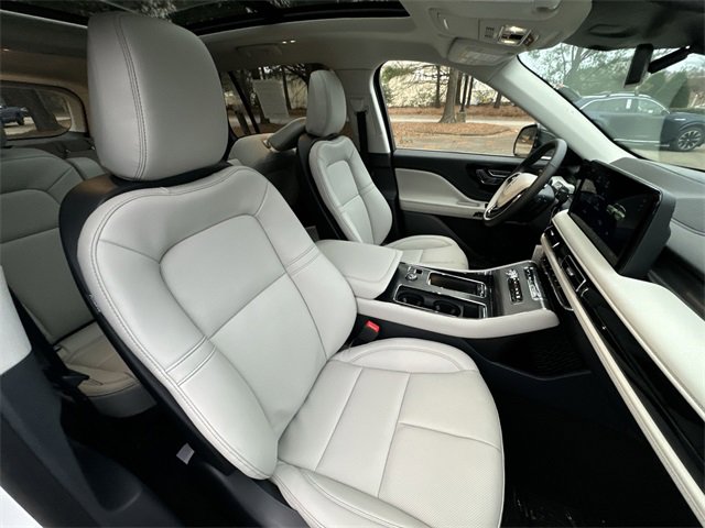 New 2026 Lincoln Aviator 2WD image 27
