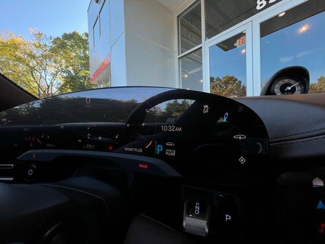 Used 2024 Porsche Taycan GTS w/ Premium Package image 30