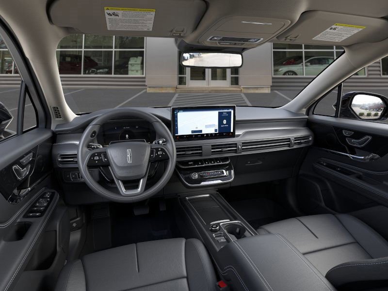 New 2025 Lincoln Corsair Premiere image 16