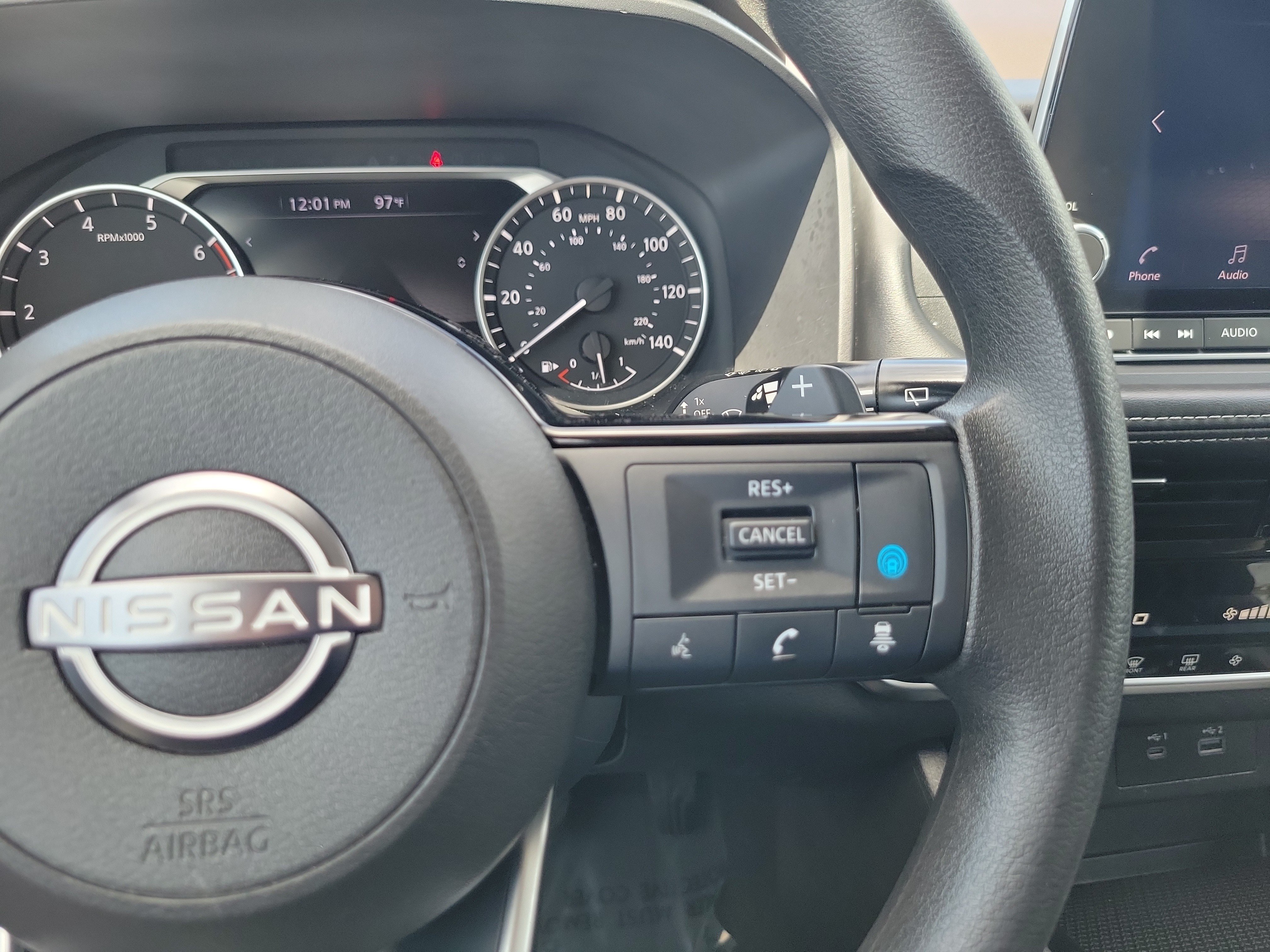 Used 2022 Nissan Rogue SV FWD image 20