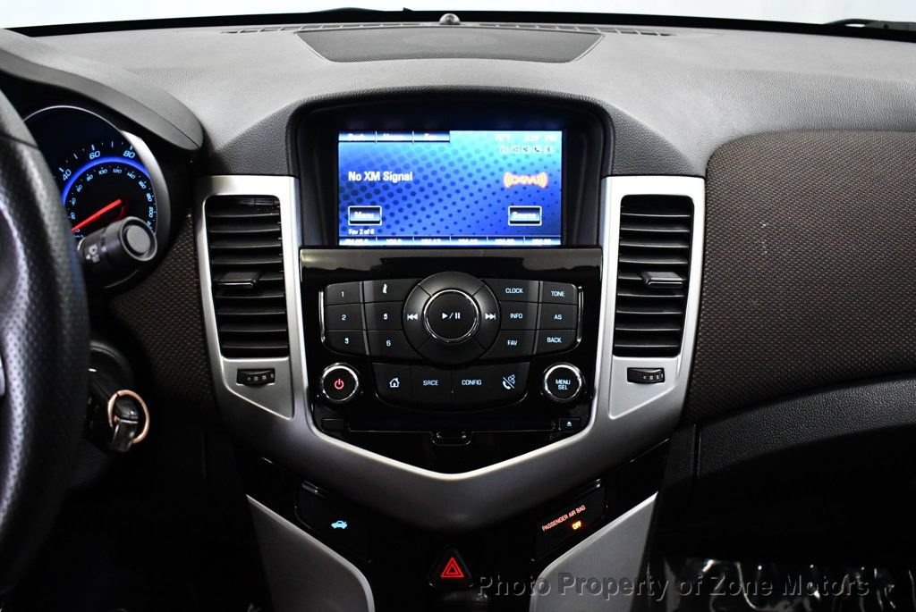 Used 2016 Chevrolet Cruze LT FWD image 26