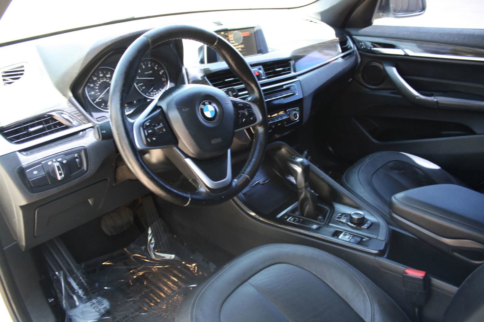 Used 2016 BMW X1 xDrive28i AWD/4WD image 18
