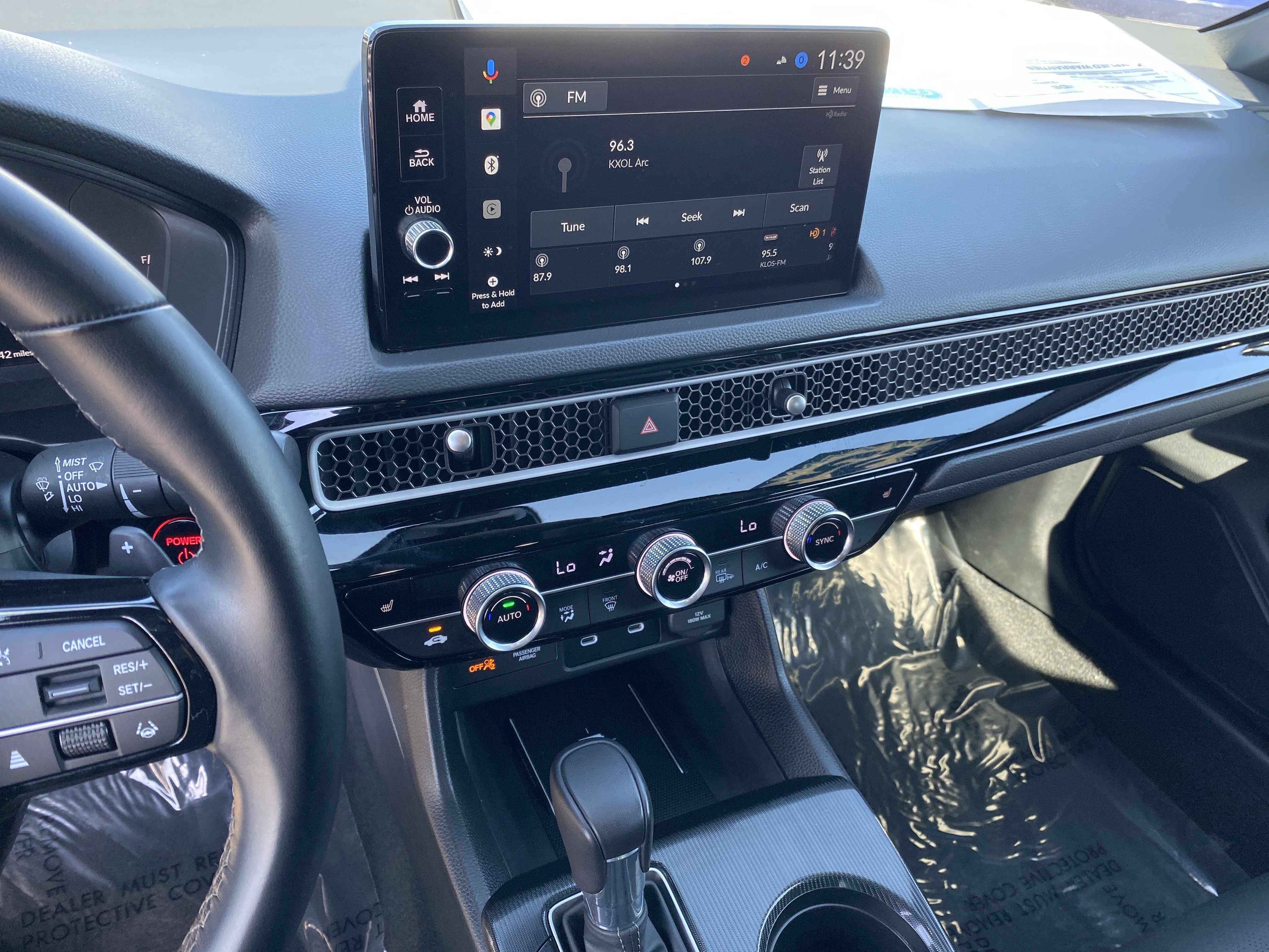 Certified 2025 Honda Civic Sport Touring image 19