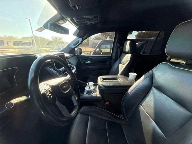 Used 2021 GMC Yukon SLT w/ SLT Premium Package RWD image 7