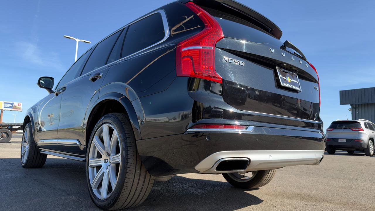 Used 2018 Volvo XC90 T8 Inscription w/ Luxury Package image 7