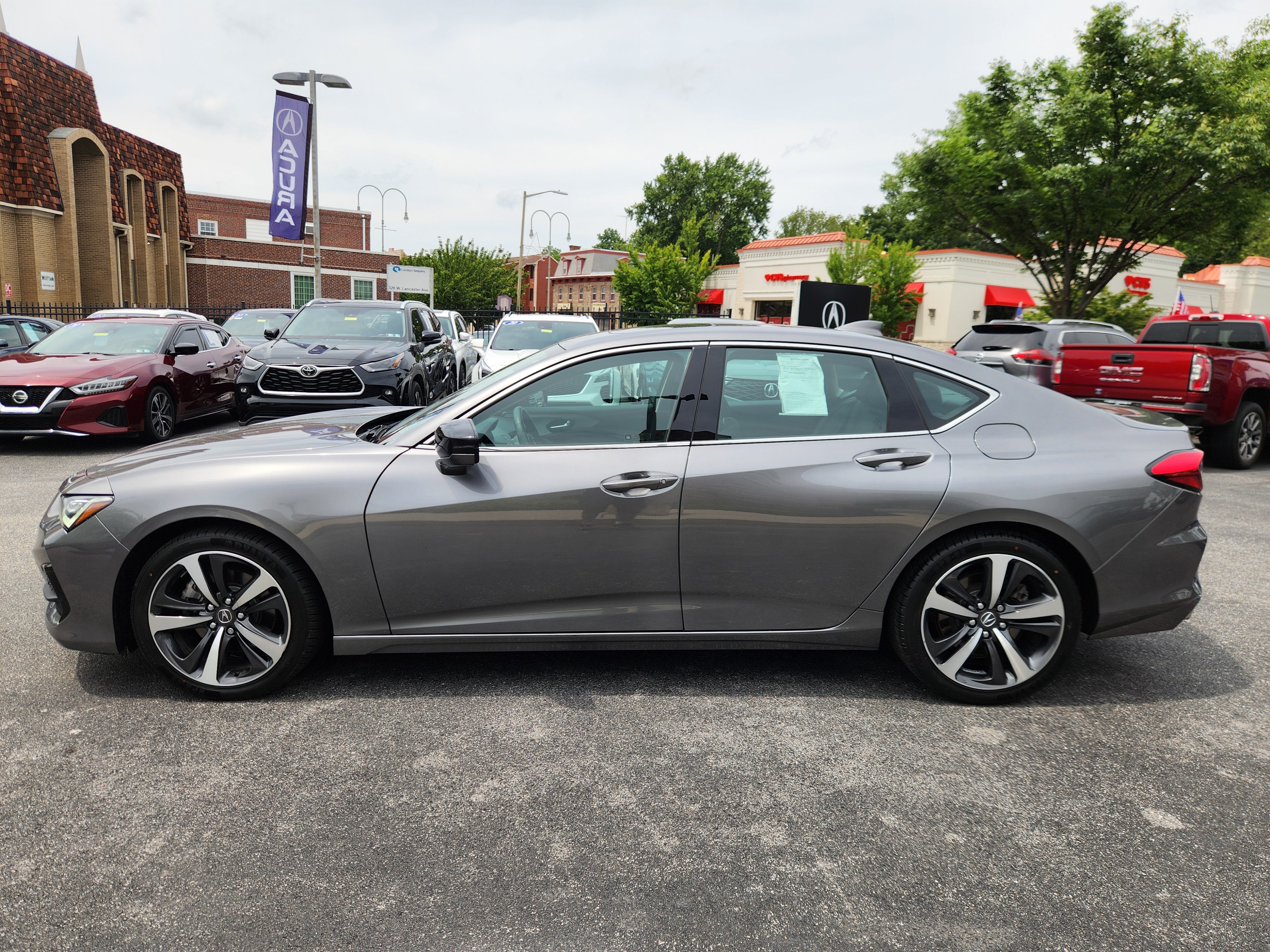 Certified 2024 Acura TLX w/ Technology Package FWD image 5