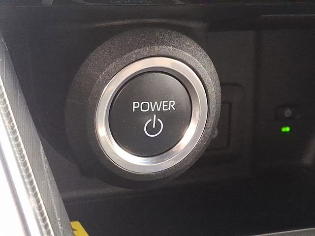 Used 2024 Toyota Venza Nightshade image 22