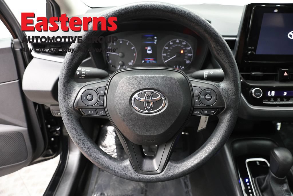 Used 2024 Toyota Corolla LE FWD image 10