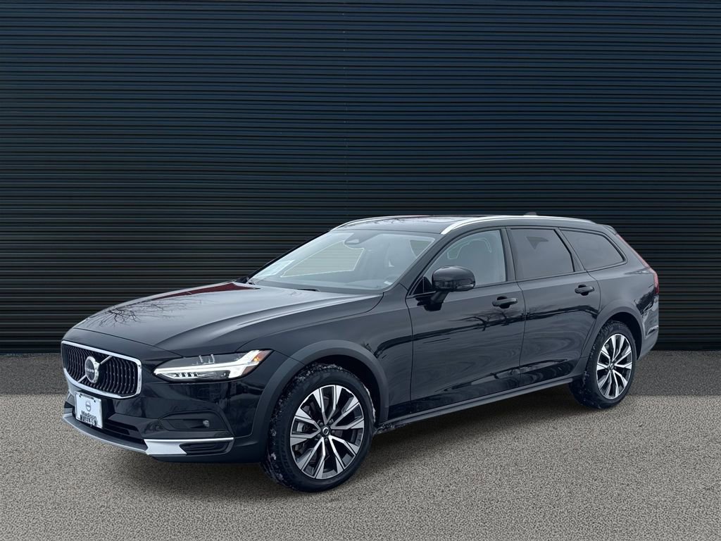 Certified 2024 Volvo V90 B6 Cross Country Plus