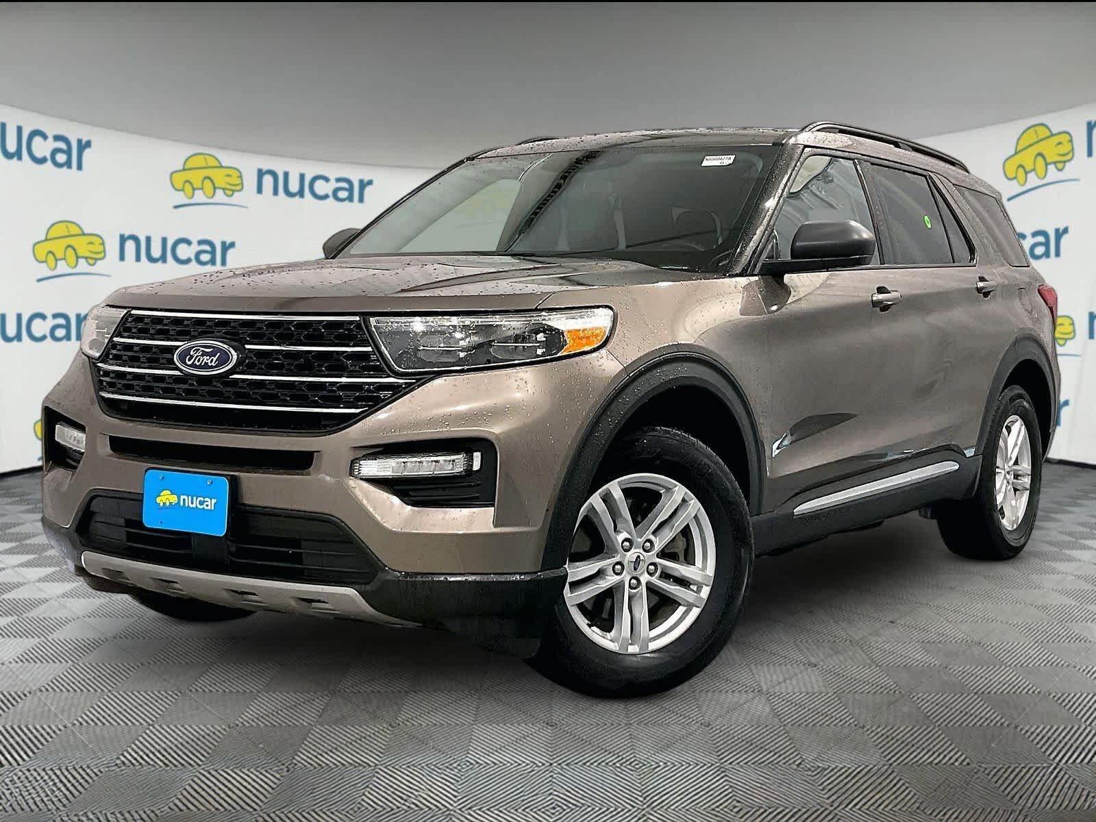 Used 2021 Ford Explorer XLT w/ Equipment Group 202A AWD/4WD image 3