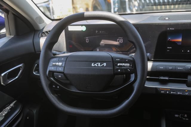Certified 2025 Kia K4 FWD image 16