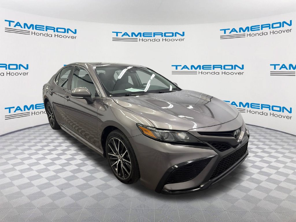 Used 2024 Toyota Camry SE FWD image 7