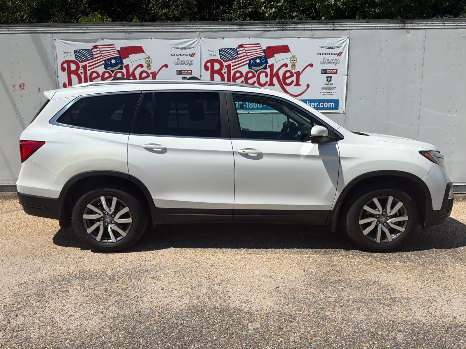 Used 2022 Honda Pilot EX-L image 2