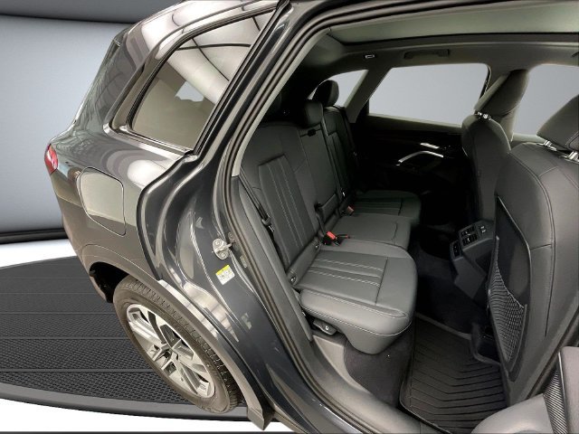 New 2026 Audi Q5 2.0T AWD/4WD image 13