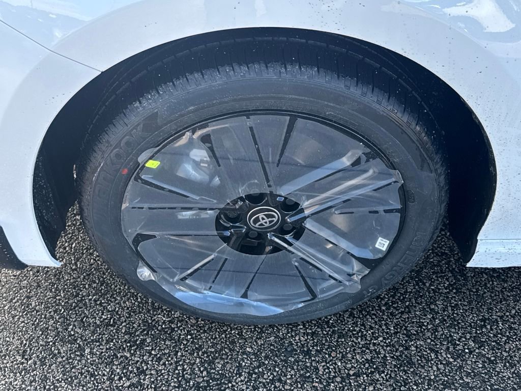 New 2026 Toyota Camry SE image 13