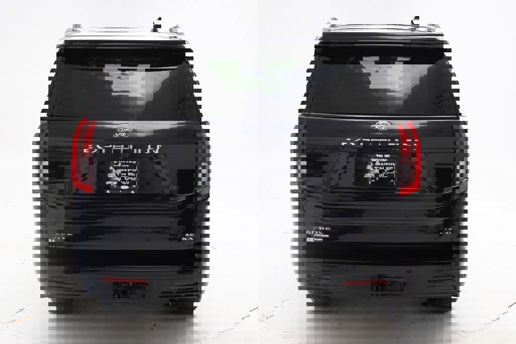 Used 2025 Ford Expedition Max Active image 8