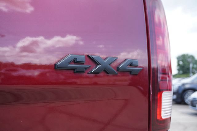 Used 2024 RAM 1500 Warlock AWD/4WD image 7