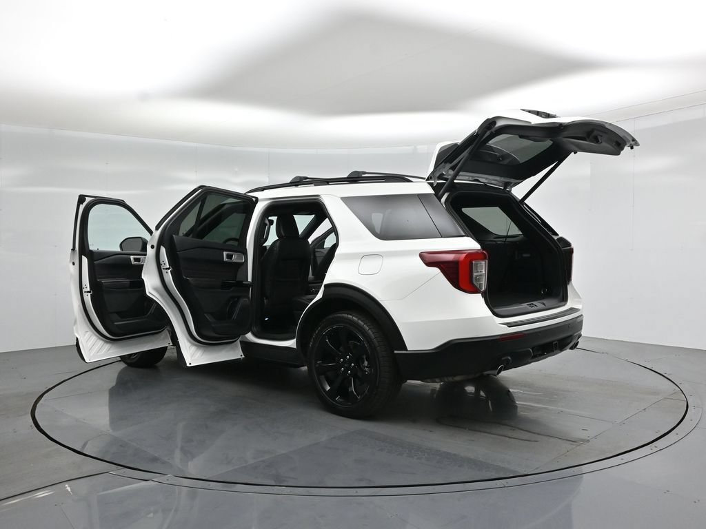 Certified 2023 Ford Explorer ST-Line w/ Class IV Trailer Tow Package AWD/4WD image 35