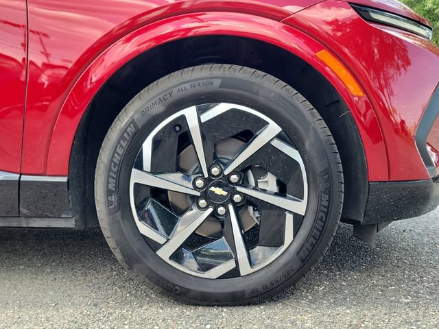 Certified 2025 Chevrolet Equinox EV LT w/ Convenience Package FWD image 6