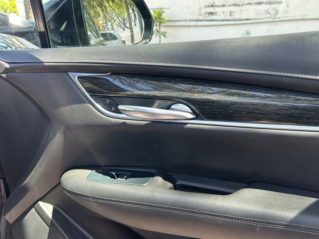 Used 2020 Cadillac XT5 Premium Luxury image 31