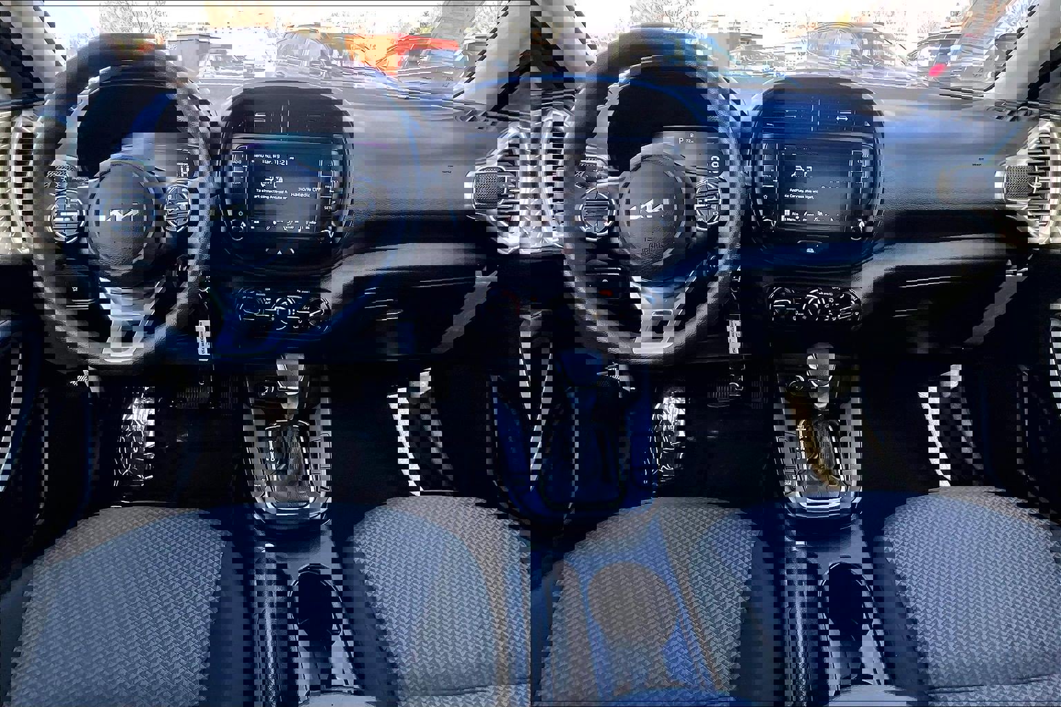 Used 2024 Kia Soul LX w/ Option Group 015 image 13