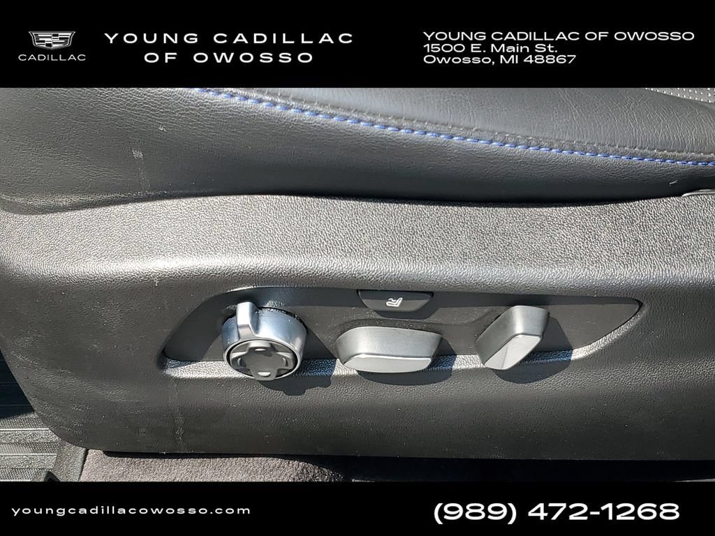 Certified 2025 Cadillac XT4 Sport AWD/4WD image 10