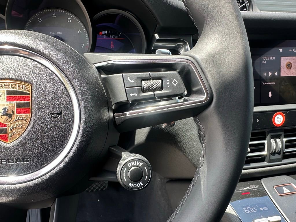 Certified 2025 Porsche Macan S image 20