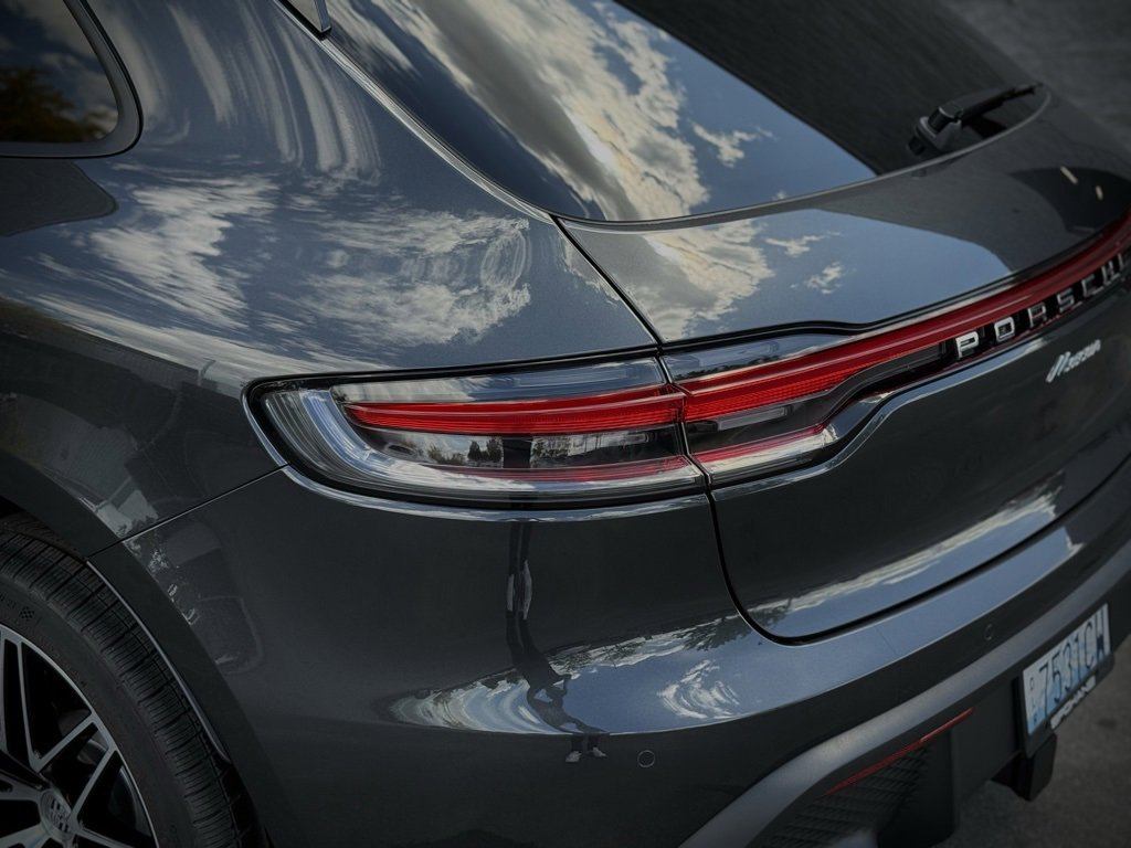 New 2025 Porsche Macan image 12