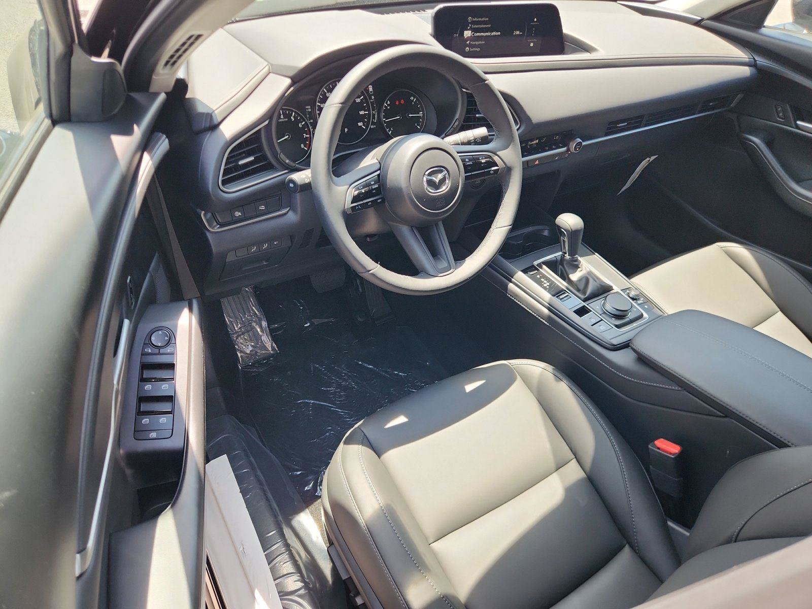 New 2026 MAZDA CX-30 AWD 2.5 S w/ Select Sport Pkg image 16