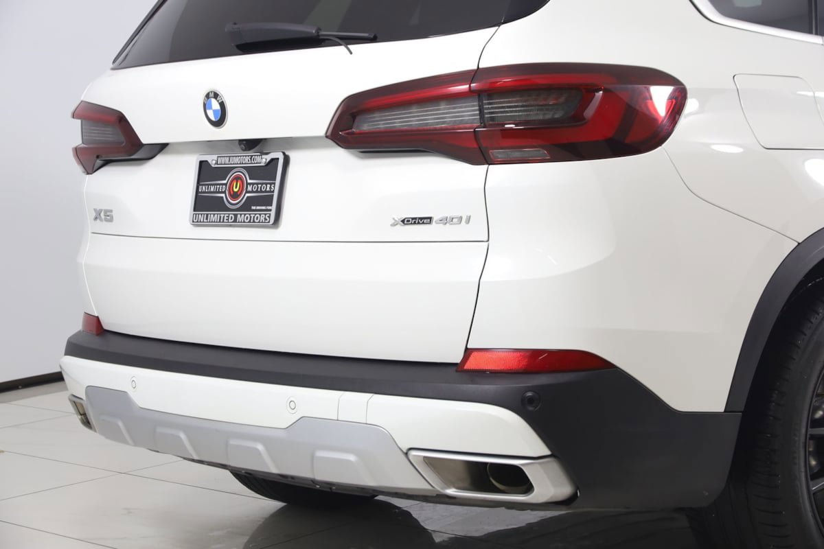 Used 2023 BMW X5 xDrive40i w/ Premium Package AWD/4WD image 43