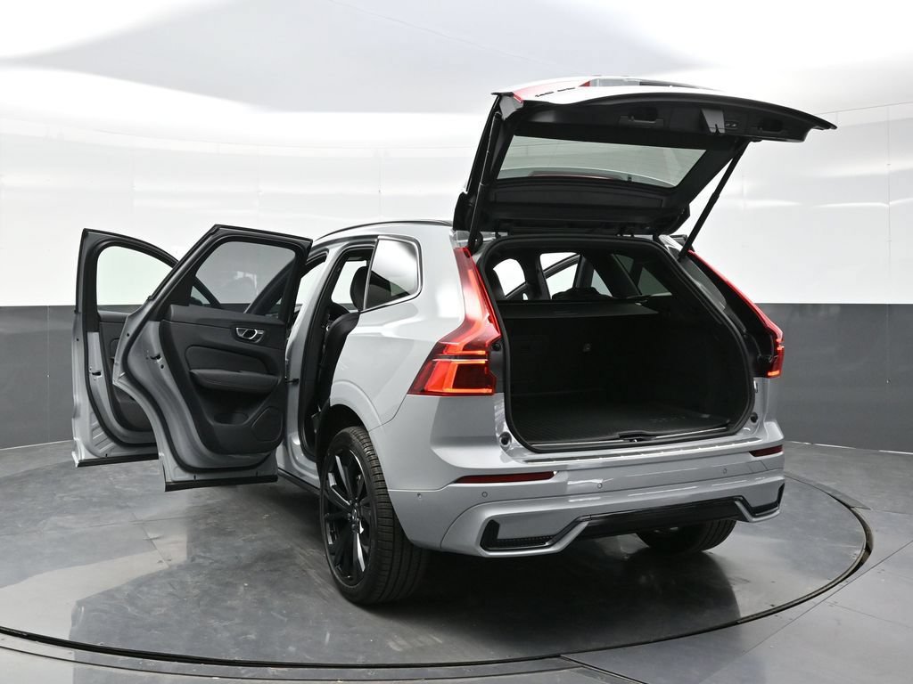 New 2026 Volvo XC60 B5 Ultra w/ Climate Package AWD/4WD image 39