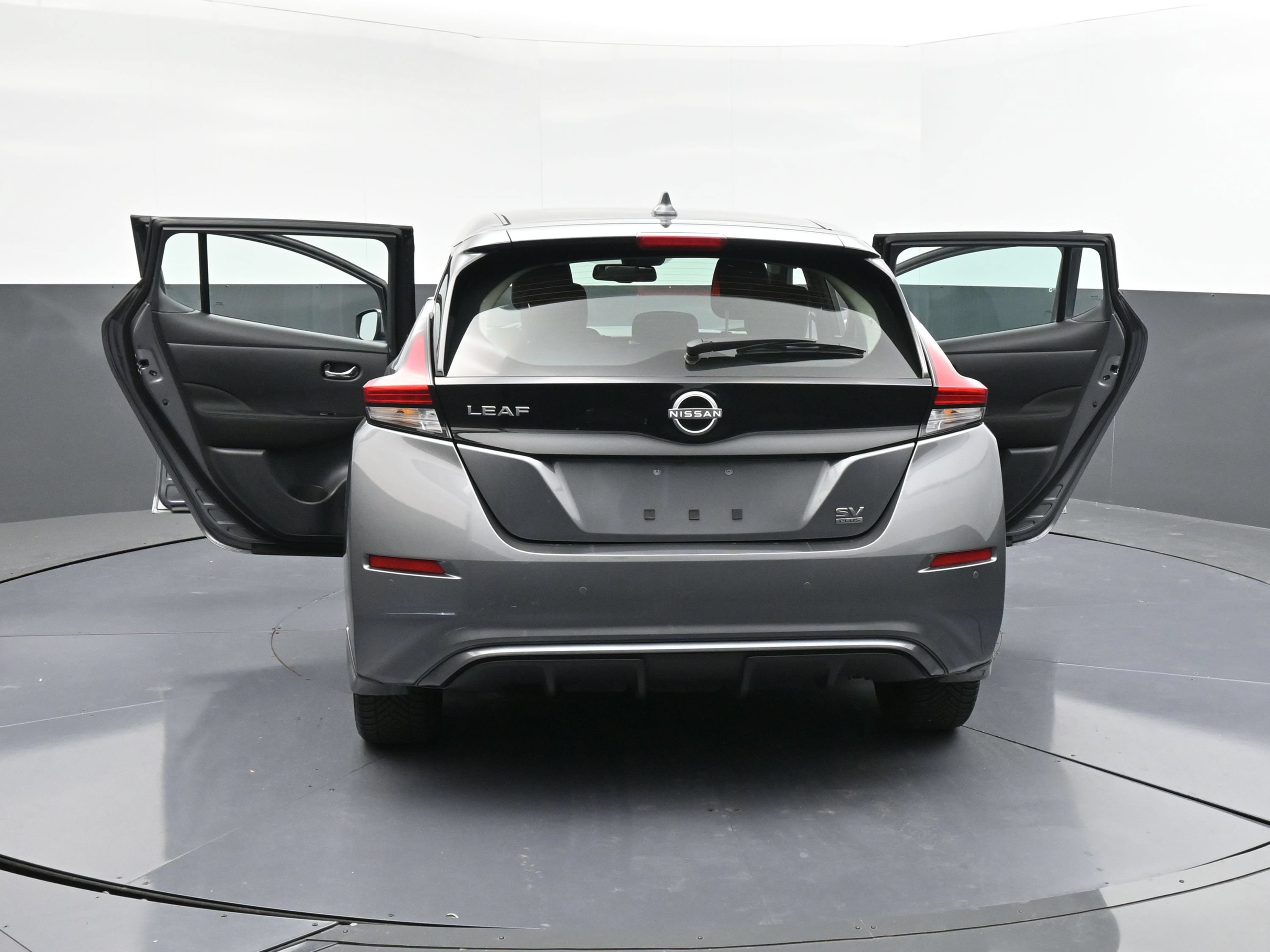 Used 2025 Nissan Leaf SV Plus FWD image 43