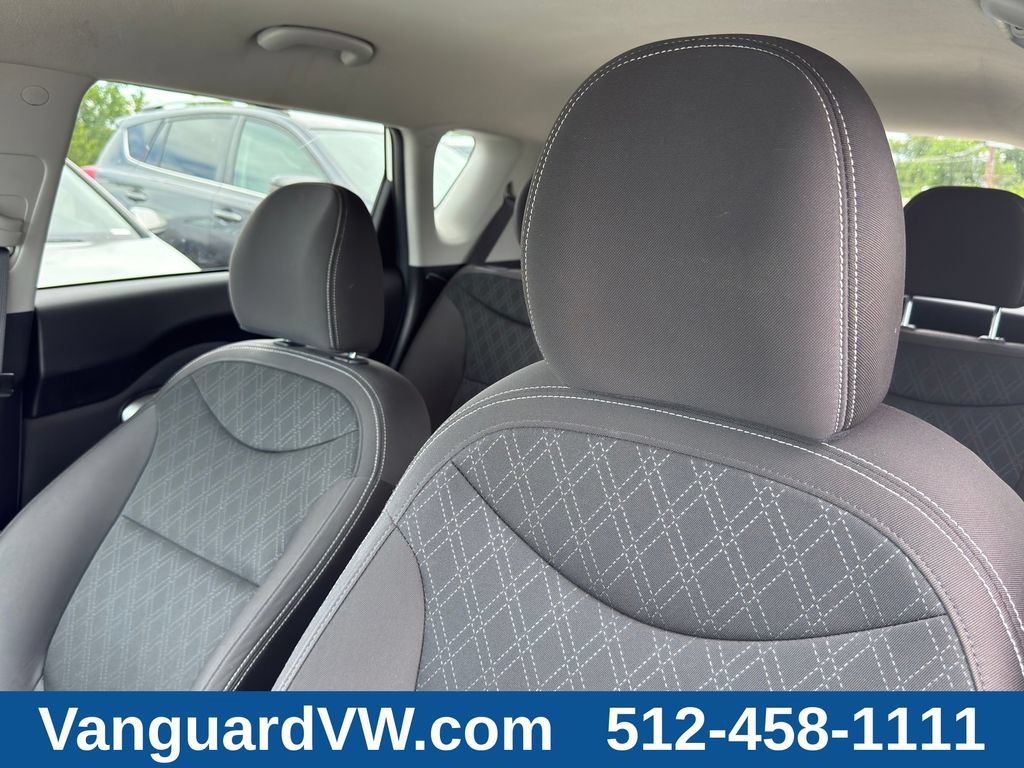 Used 2016 Kia Soul FWD image 14