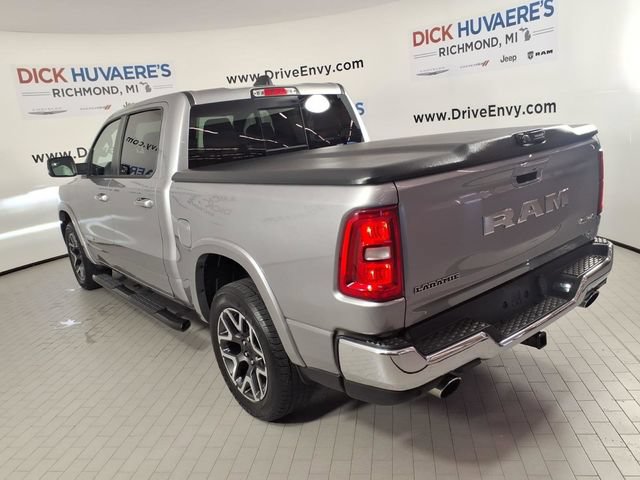 Used 2025 RAM 1500 Laramie AWD/4WD image 6